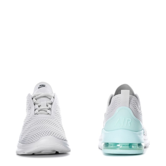 Nike Sneakers - Picture 2 of 7